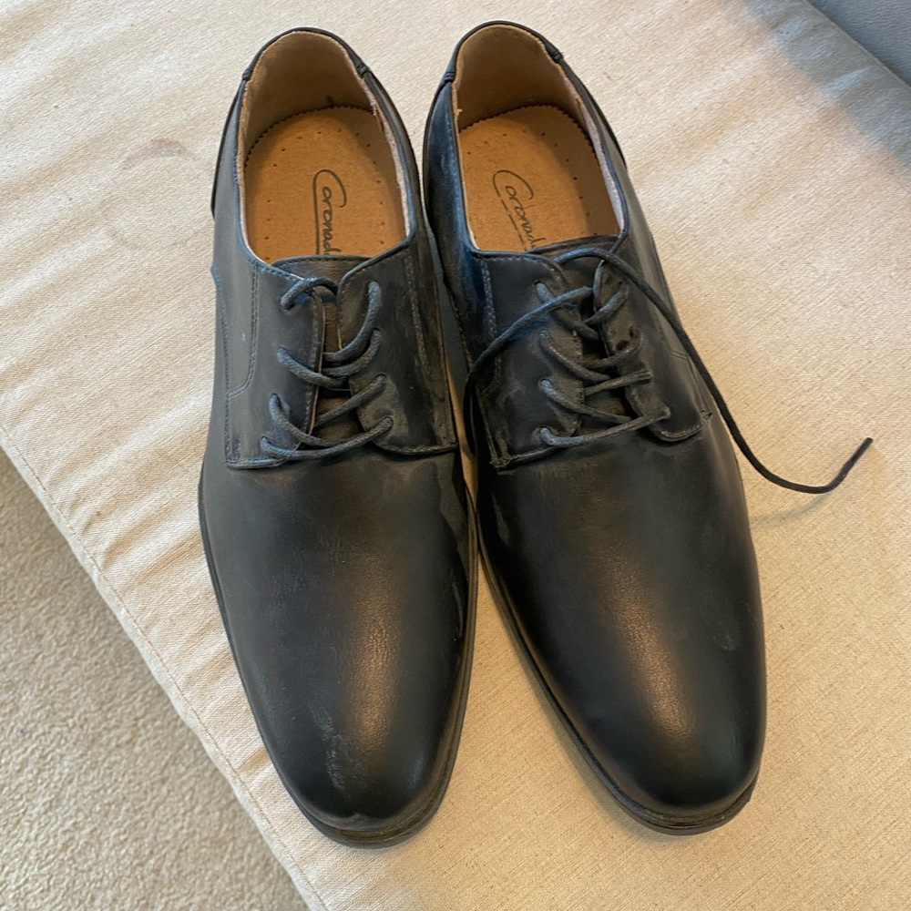Men’s Coronado dress shoes